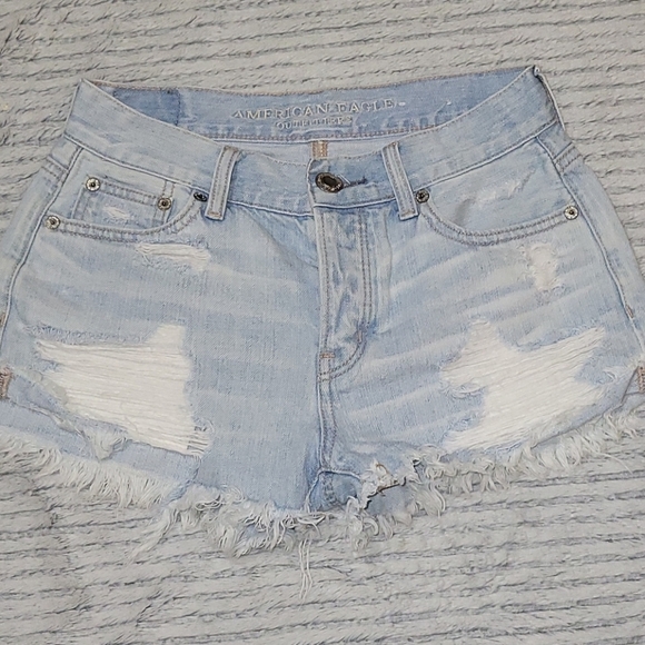 American Eagle Outfitters Pants - AMERICAN EAGLE TOMGIRL SHORTIE
